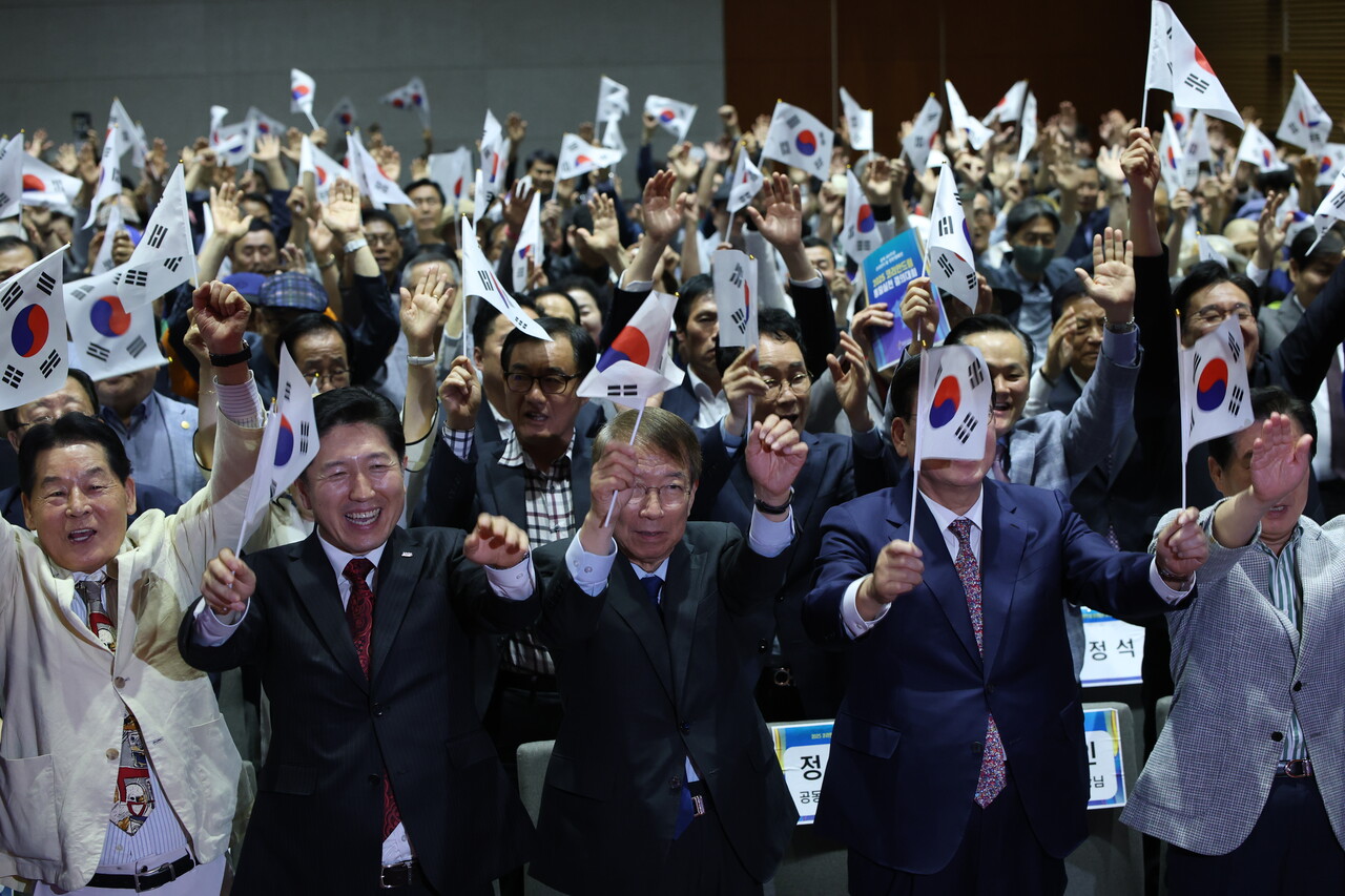 [30일 서울에서 성공적으로 개최된 통일실천결의대회 모습]