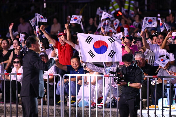 [기조연설 중인 문현진 글로벌피스재단 세계의장]