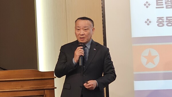 [코리안드림 특강 중인 최진태 코리안드림 교육원장]